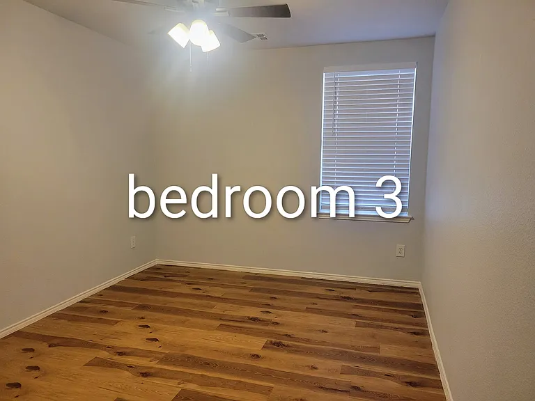 9105 Warren Dr — Photo 27