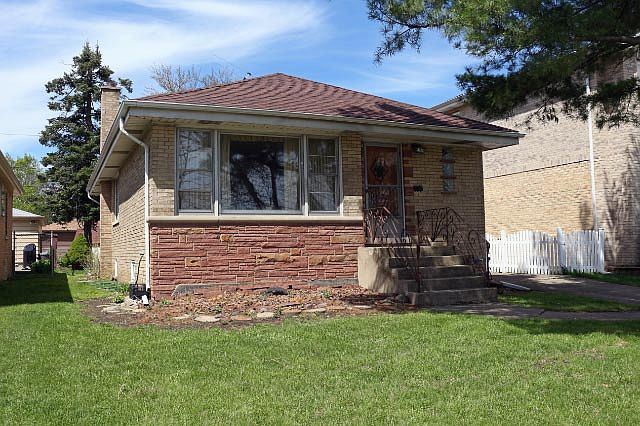 1st image of 8134 N Ottawa Ave