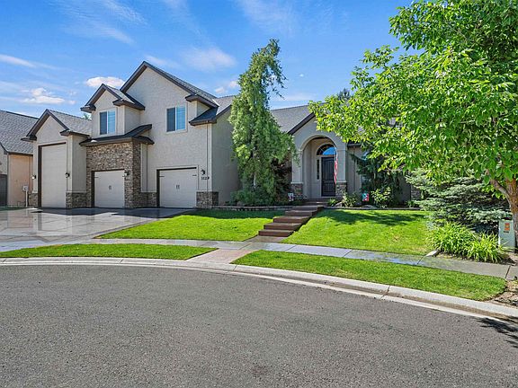 4th image of 3129 S Silvertip Ln
