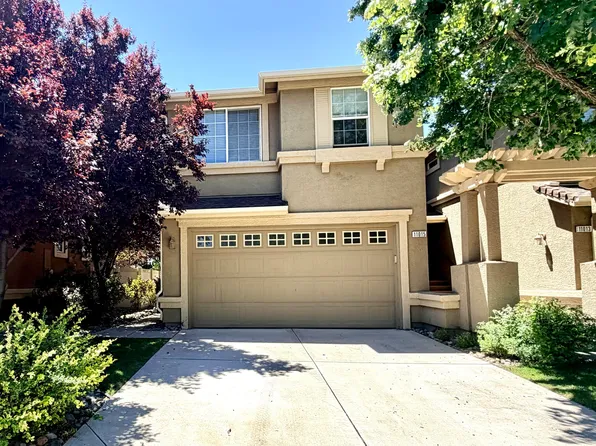 11015 Lamour Ln, Reno, NV 89521