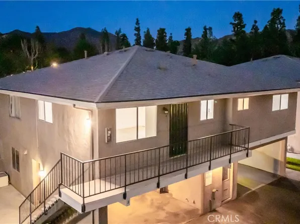 1070 W Calle De Las Estrellas APT 4, Azusa, CA 91702