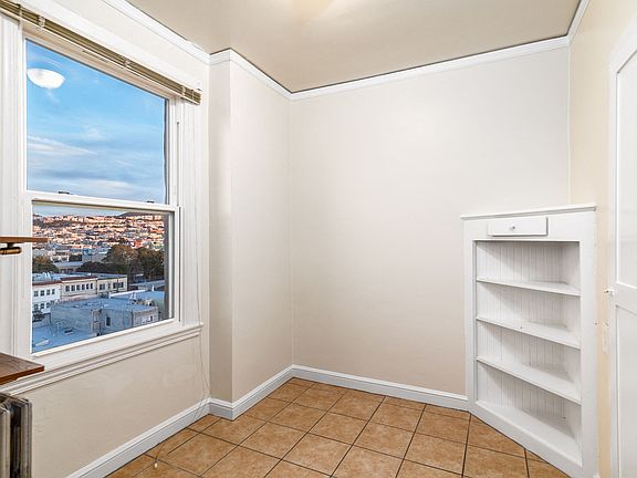 5th image of 1300 26th Ave APT 404