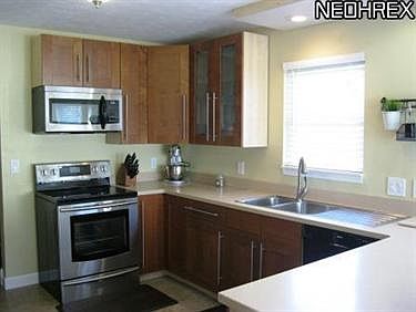 3rd image of 1160 Adena Cir