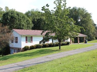 610 Cedar Ln, Sparta, TN 38583