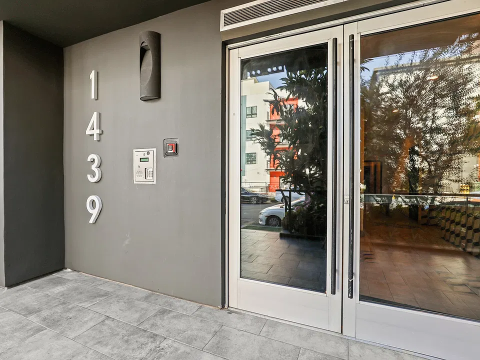 Front Entrance of Tamarind Emerald