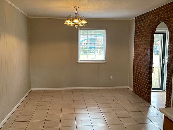 3rd image of 2501 Academy Dr