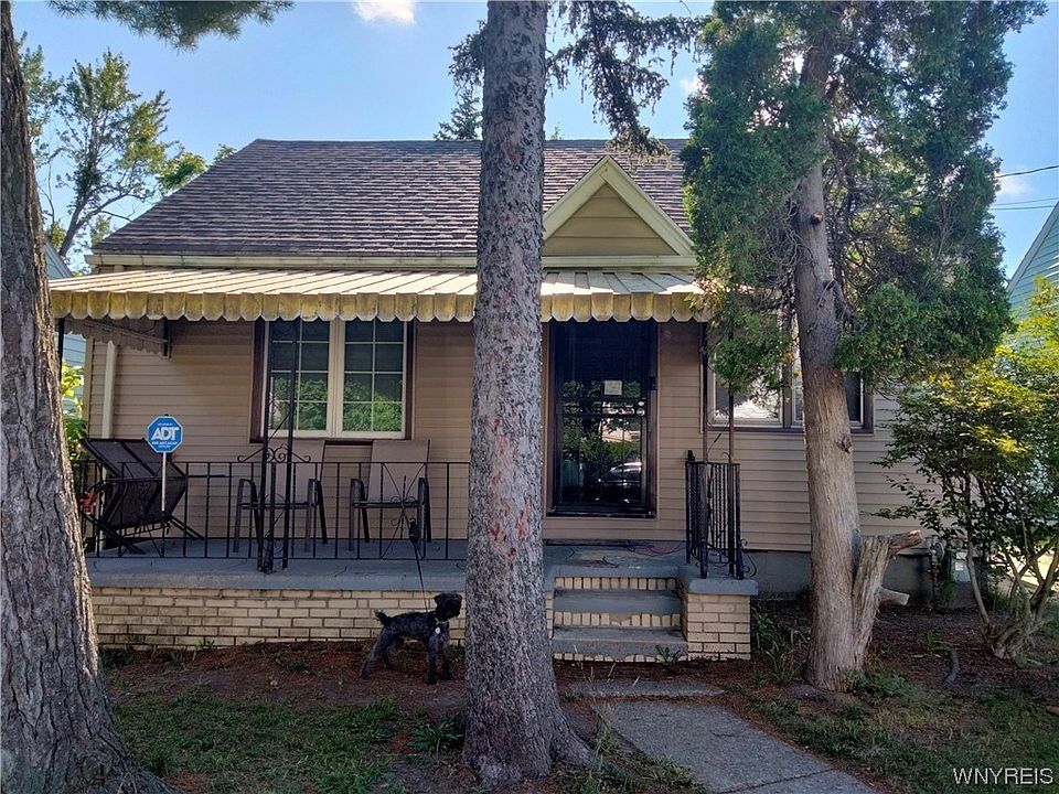 1st image of 630 Moselle St
