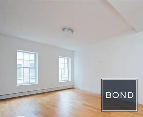 Rented by Bond New York | media 5