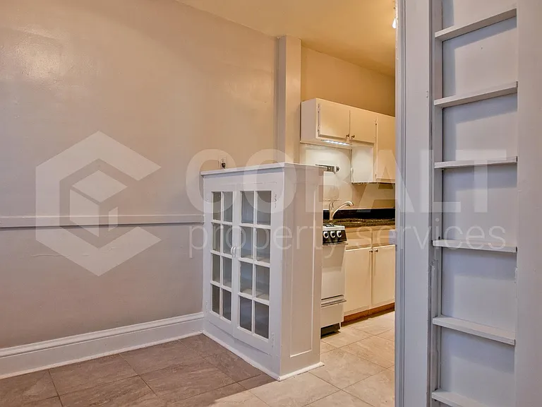 993 N Highland Ave NE #7 — Photo 6