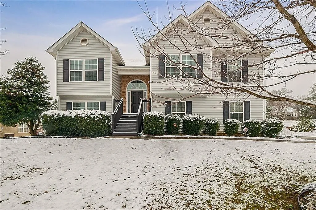 1433 Dodger Way photo 1
