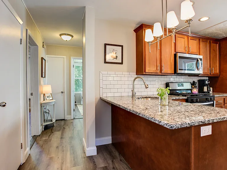46 Hazelwood Rd #2 — Photo 4