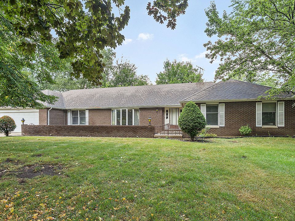 1st image of 11920 Lynch Dr