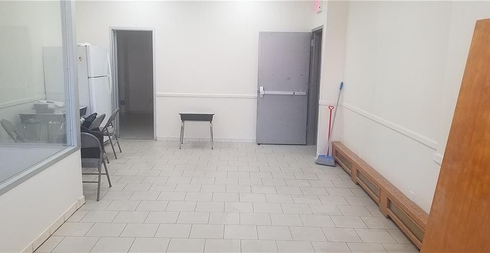 2nd image of 7721 18th Ave