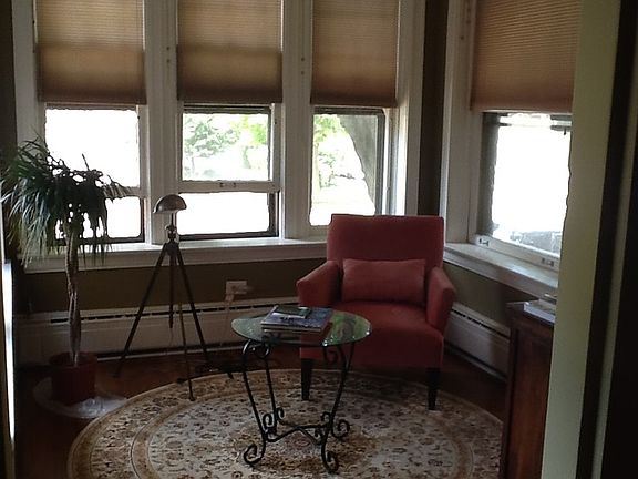 3rd image of 430 S Maple Ave APT 1S