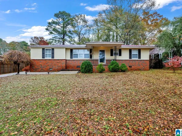 10 Pine Cir, Oneonta, AL 35121