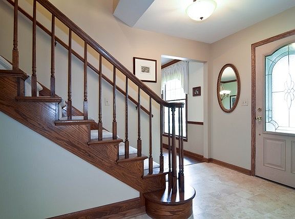 3rd image of 268 W Elm Park Ave