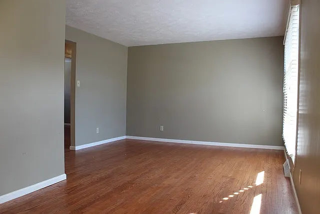 1101 Vail Cir — Photo 4