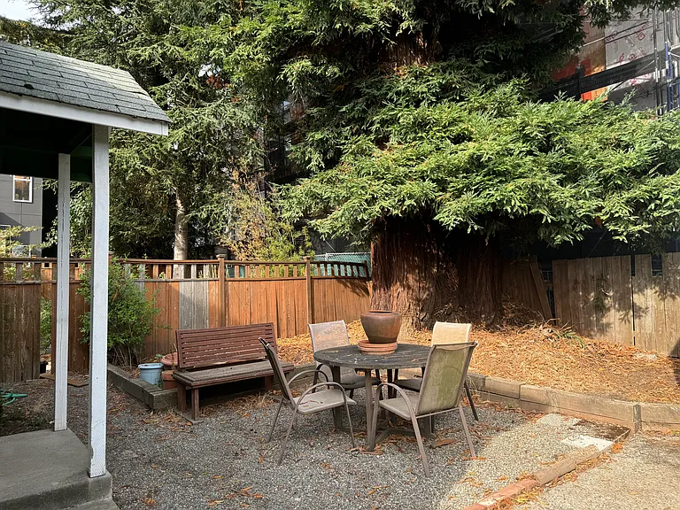 4014 Midvale Ave N #C — Photo 9
