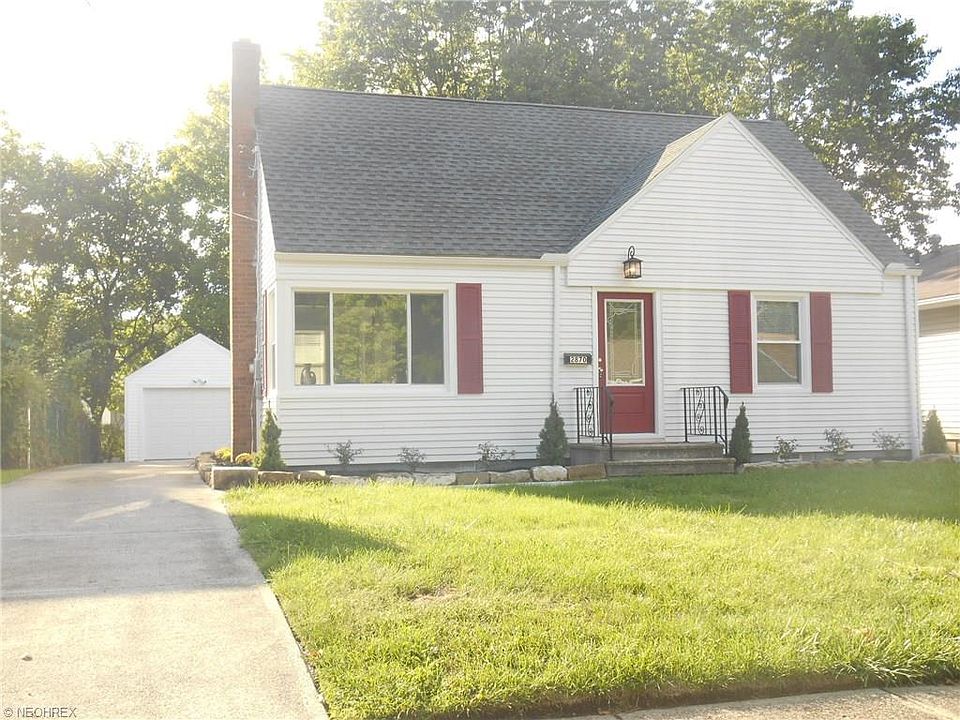 1st image of 2870 Archwood Pl