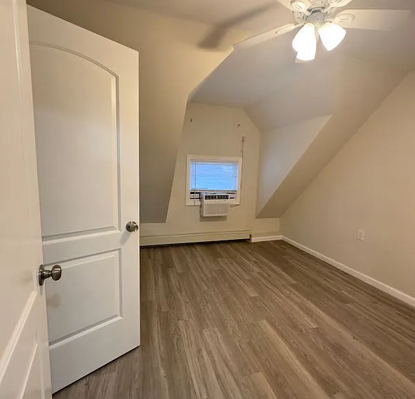 191 Union St #3 — Photo 9