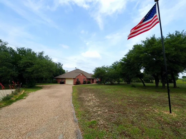 6571 Veal Station Rd, Weatherford, TX 76085
