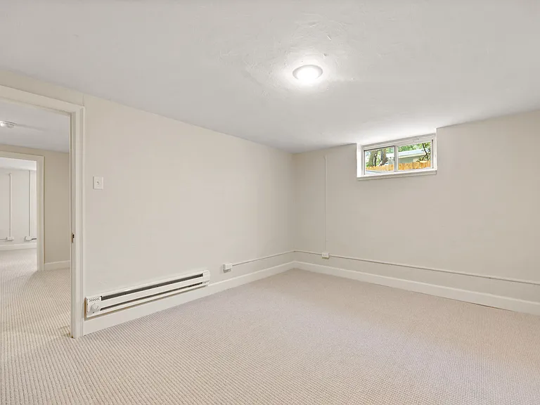 3717 Decatur St — Photo 11