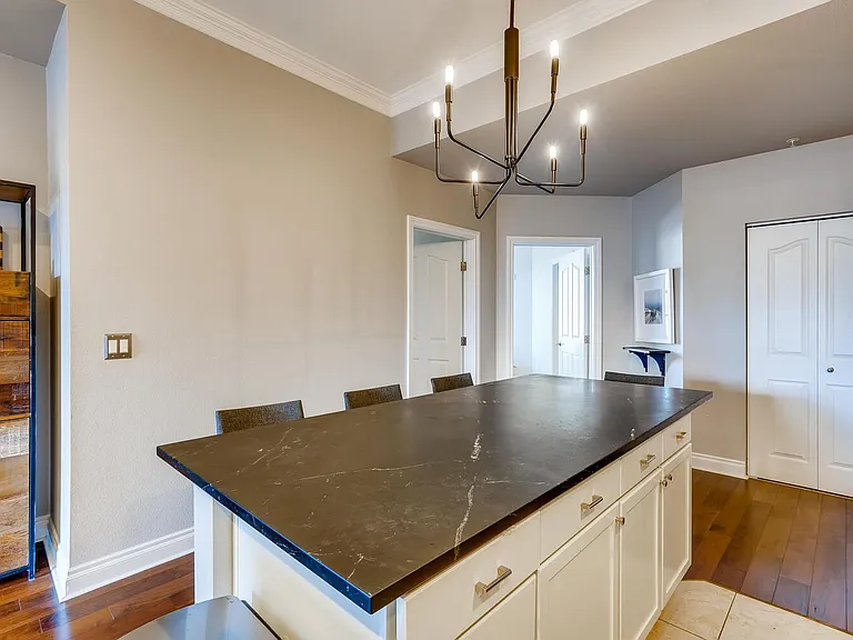 1700 N Emerson St #308 — Photo 11
