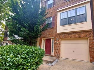 5405 Wycklow Ct, Alexandria, VA 22304