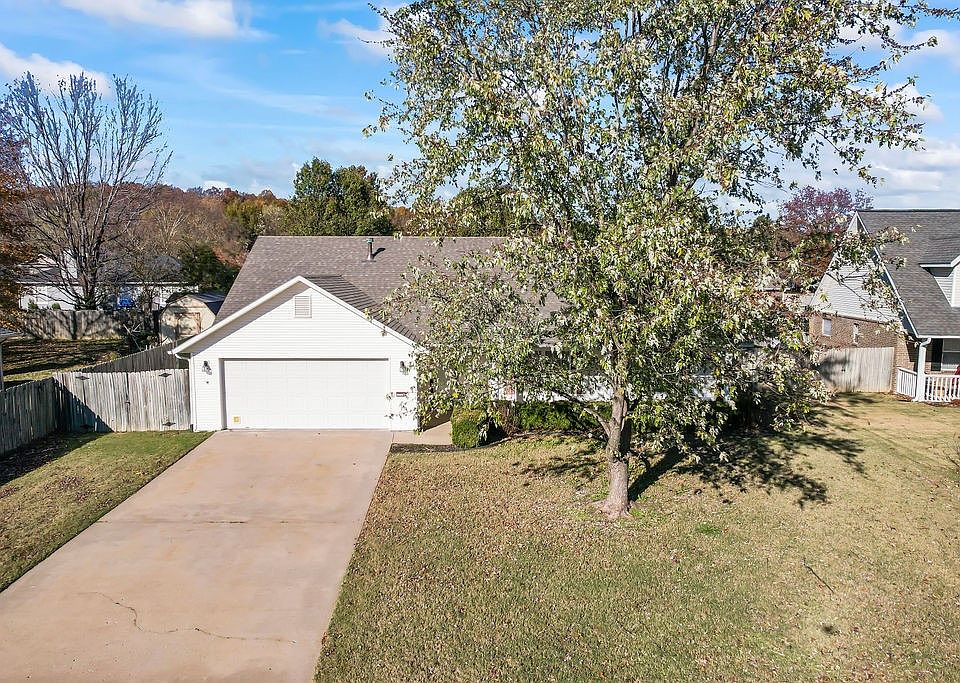 1st image of 3226 W Barite Dr