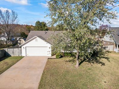 3226 W Barite Dr, Fayetteville, AR, 72704