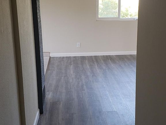 3rd image of 4029 Will Rogers Dr #27