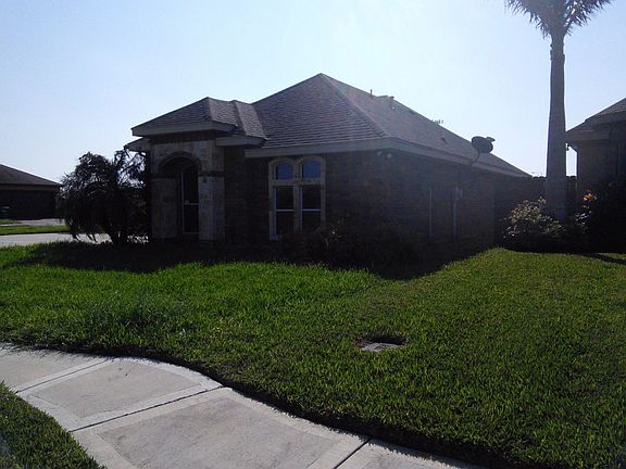 3rd image of 716 E Canela Ave