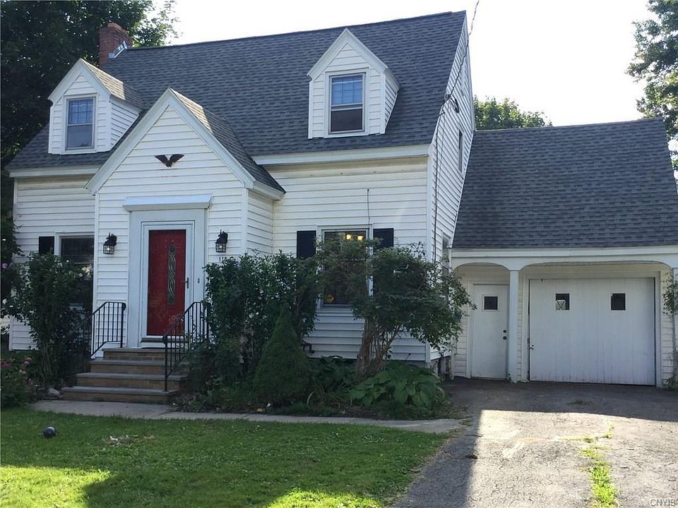 1st image of 118 S Terry Rd