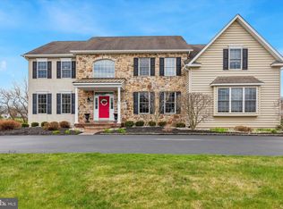 32 Spring Mill Ln, Collegeville, PA 19426