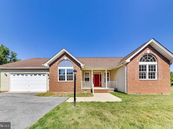 41600 Miss Bessie Dr, Leonardtown, MD 20650