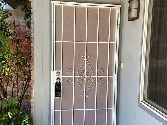 4th image of 9608 Stonehaven Dr