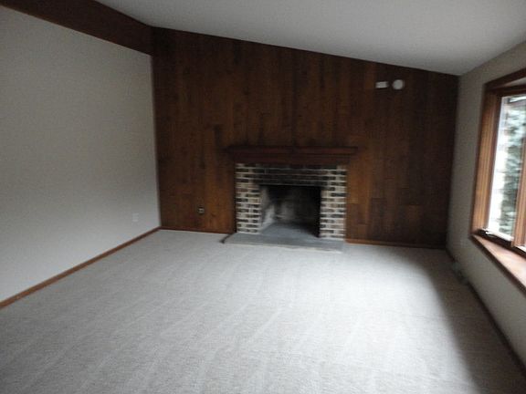 2nd image of 23969 W Grand Ave