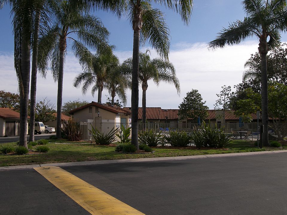 2nd image of 2165 Valleydale Ln