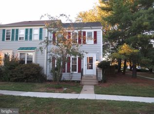 8061 Dulciana Ct, Springfield, VA 22153