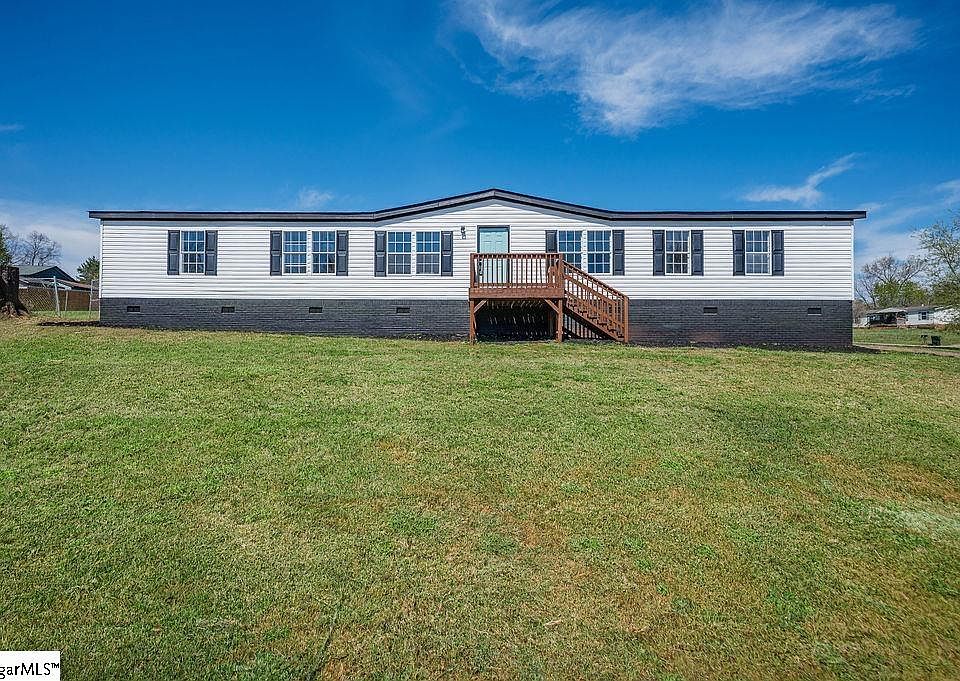 1st image of 706 Sapphire Ct