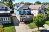 photo property thumbnail
