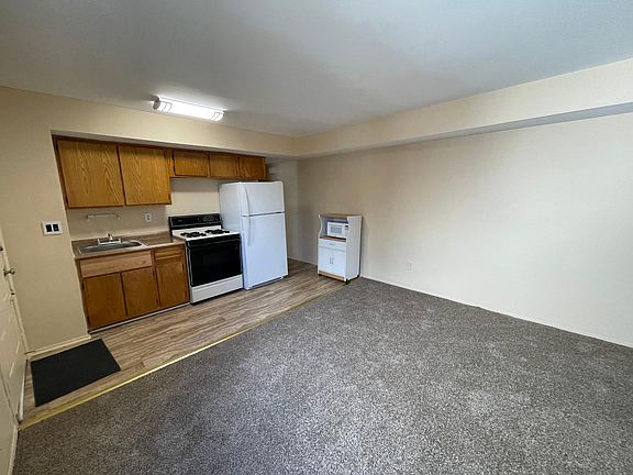 4th image of 274 Monahan Ave Floor 2
