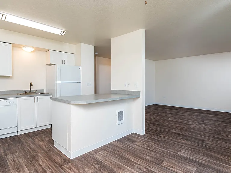 Fernwood Court | 2x1C Kitchen, Dining and Living Room views