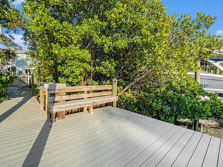 1316 Apollo Beach Blvd S — Photo 35