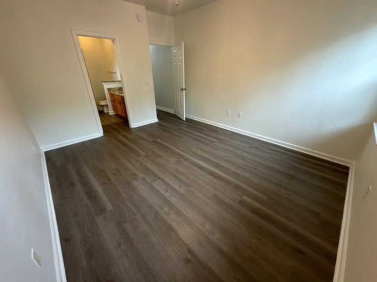 201 Antigua Pl — Photo 15
