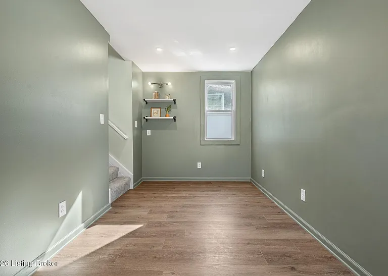 664 Lynn St #102 — Photo 9