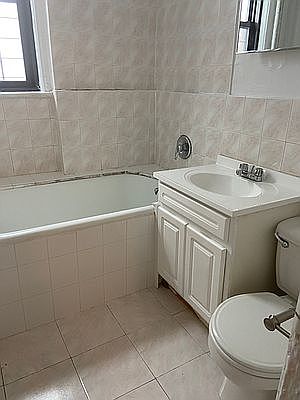 5th image of 2023 Caton Ave APT 21
