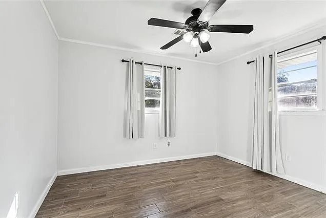 278 W Robert E Lee Blvd — Photo 10