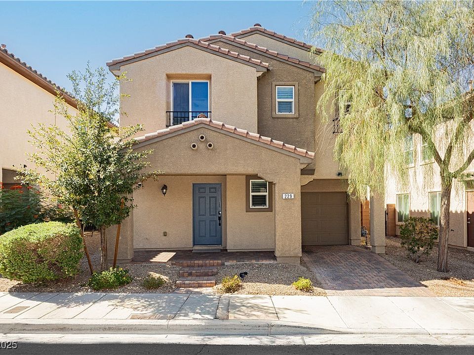 1st image of 229 Belmont Canyon Pl
