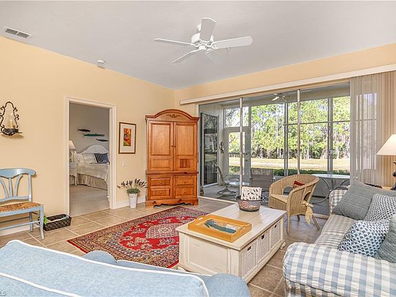 3rd image of 965 Tarpon Cove Dr APT 102